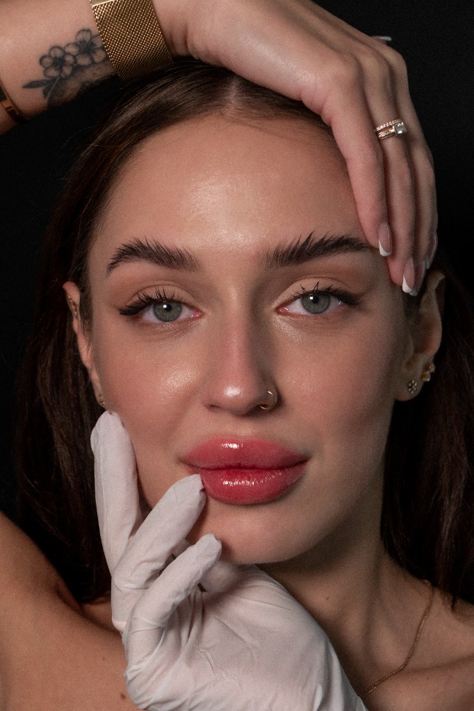 Aura Beauty Branding